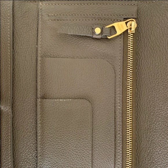 RARE Authentic Louis Vuitton Empriente  Wallet Virtuose. Chain 🎄SALE PRICE $550 - Picture 9 of 15